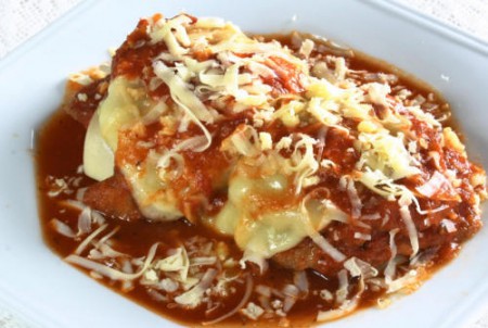Steak de frango á parmegiana